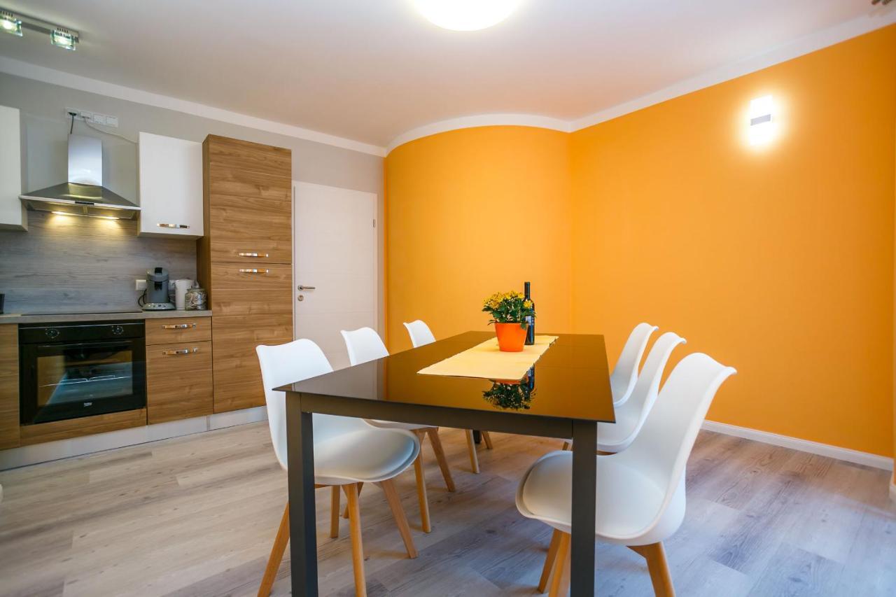 Guesthouse Halilagic Krk Town Buitenkant foto