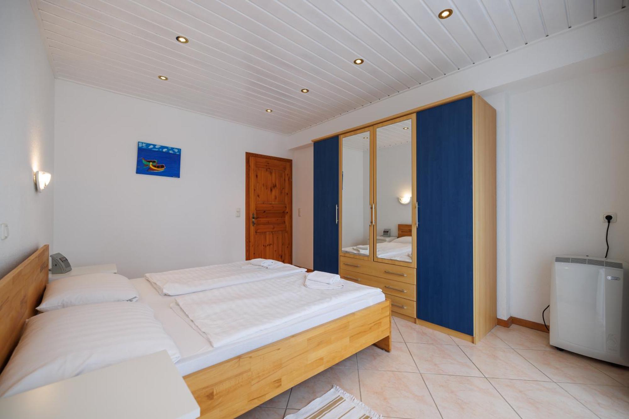 Guesthouse Halilagic Krk Town Buitenkant foto