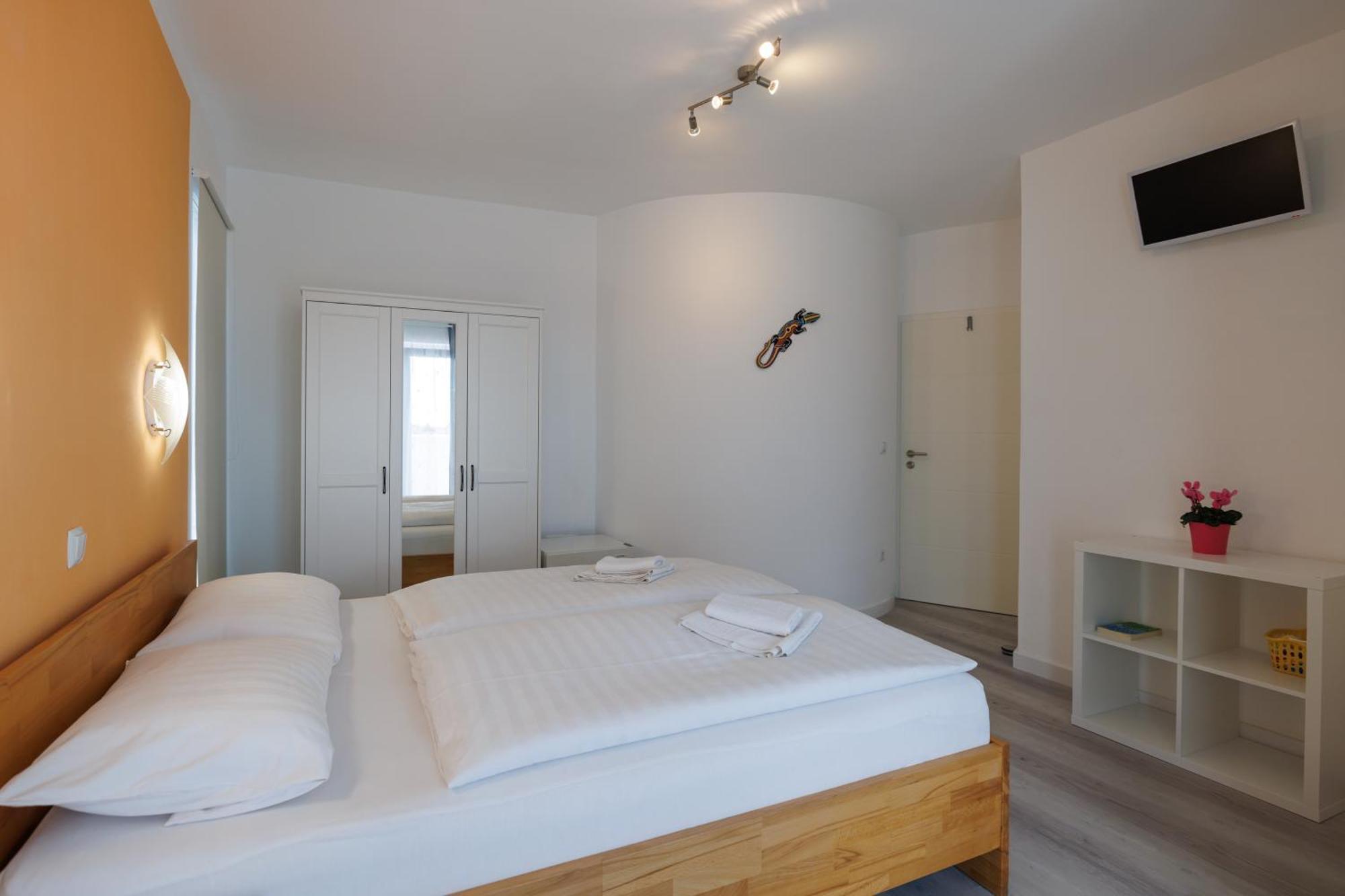 Guesthouse Halilagic Krk Town Buitenkant foto