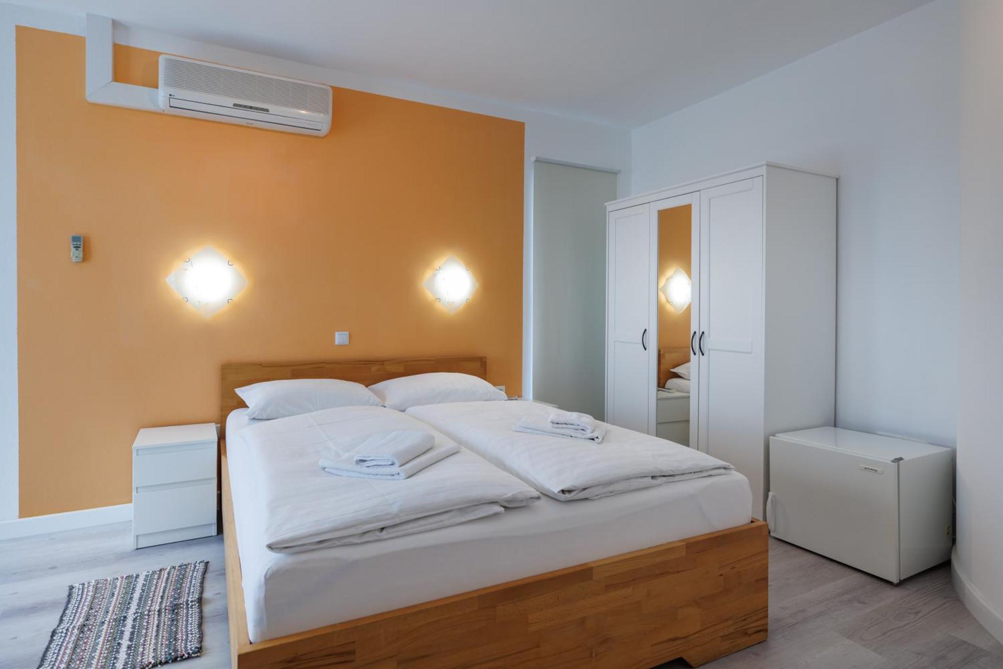 Guesthouse Halilagic Krk Town Buitenkant foto