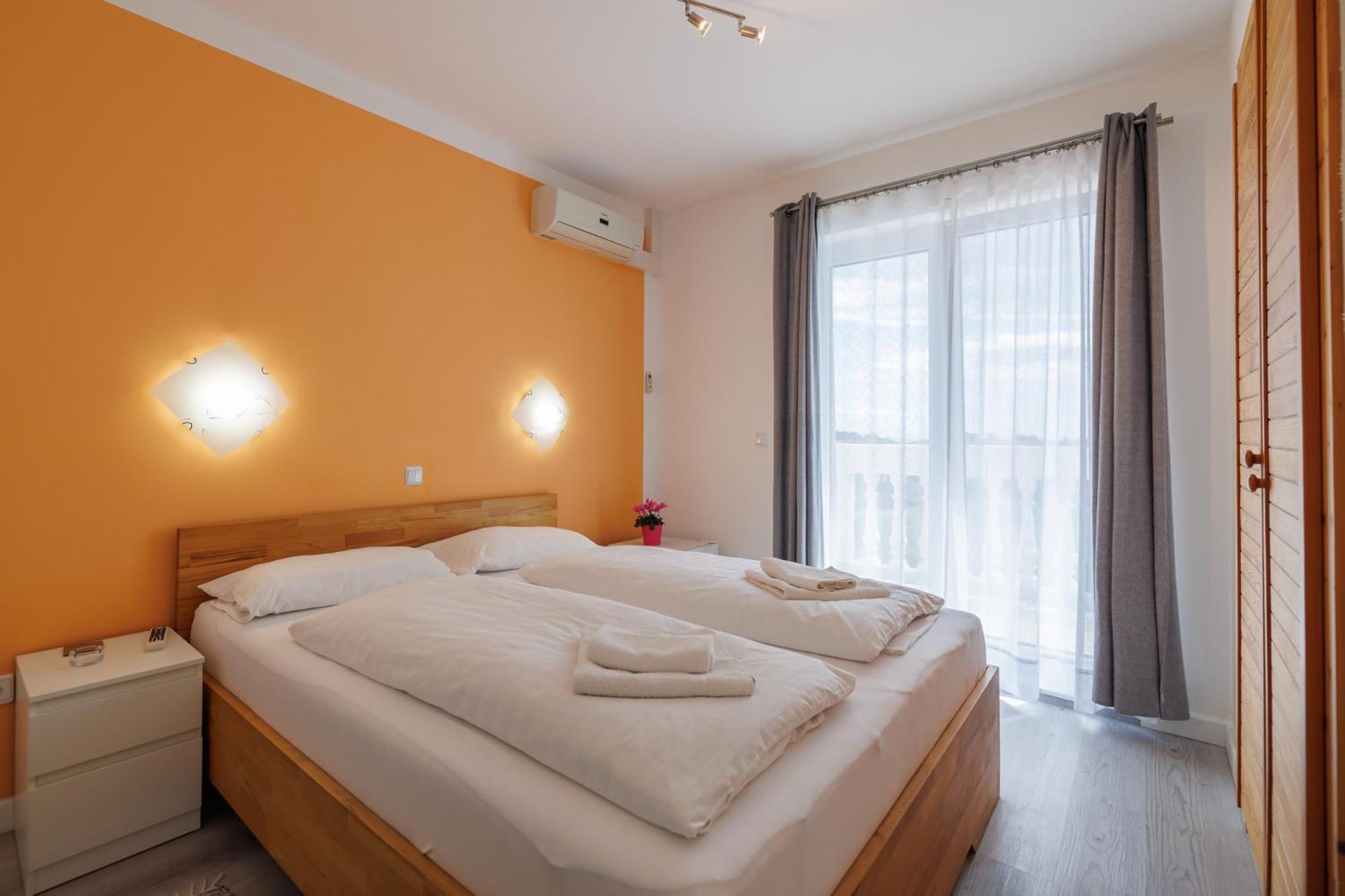 Guesthouse Halilagic Krk Town Buitenkant foto