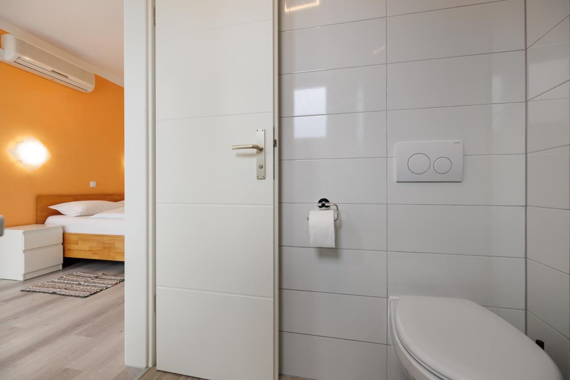 Guesthouse Halilagic Krk Town Buitenkant foto